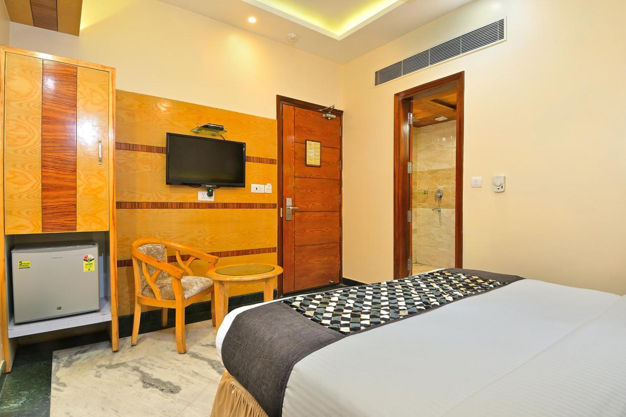 Hotel Hari Piorko Grand - 2 Min From New Delhi Railway Station Exterior photo