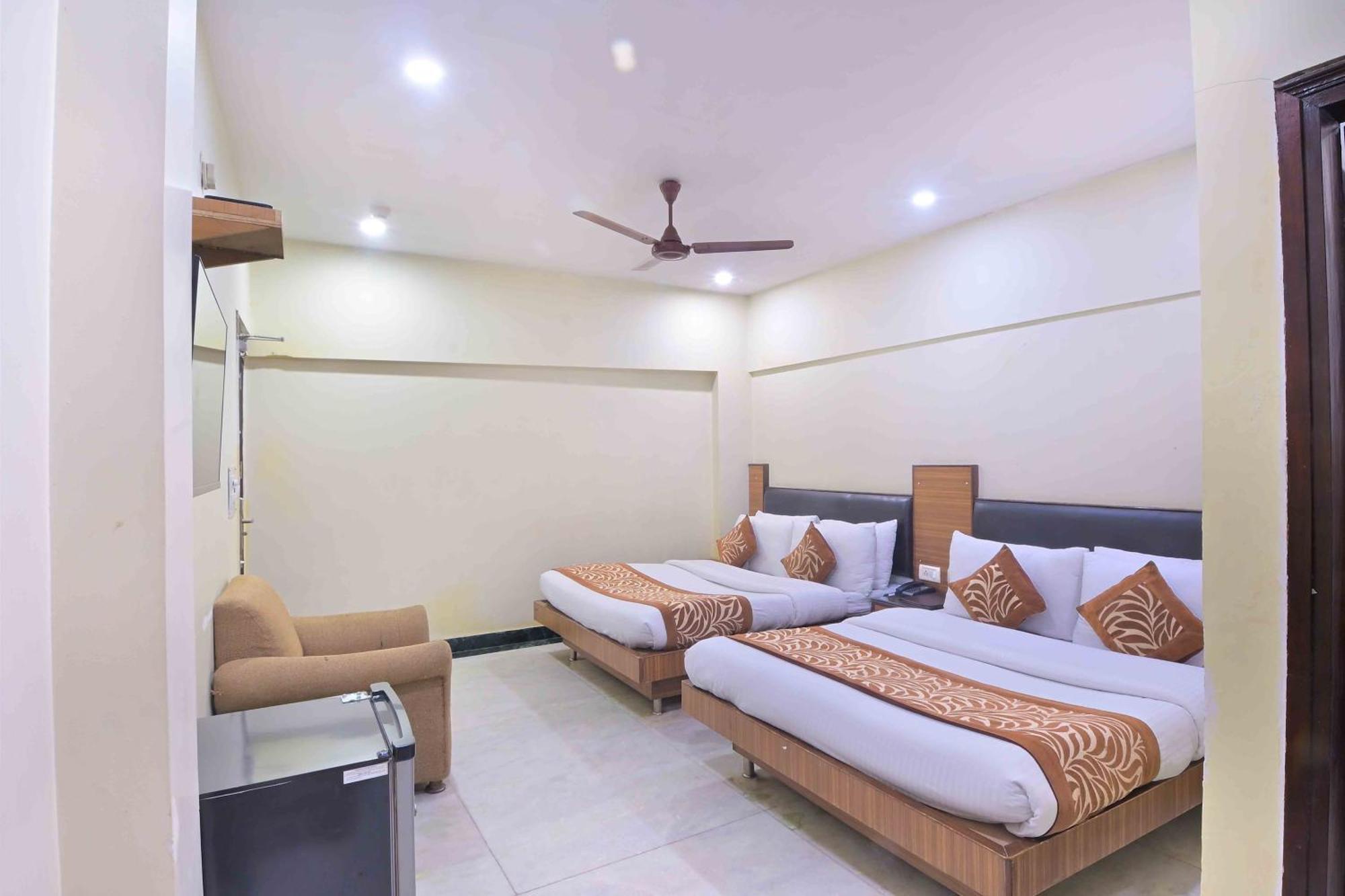 Hotel Hari Piorko Grand - 2 Min From New Delhi Railway Station Exterior photo